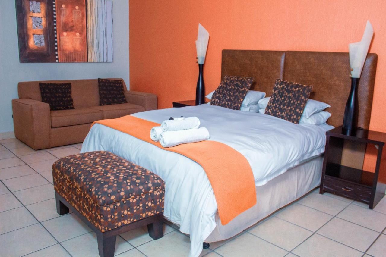 Coyotes Hotel & Conference Centre Mbombela Exterior foto